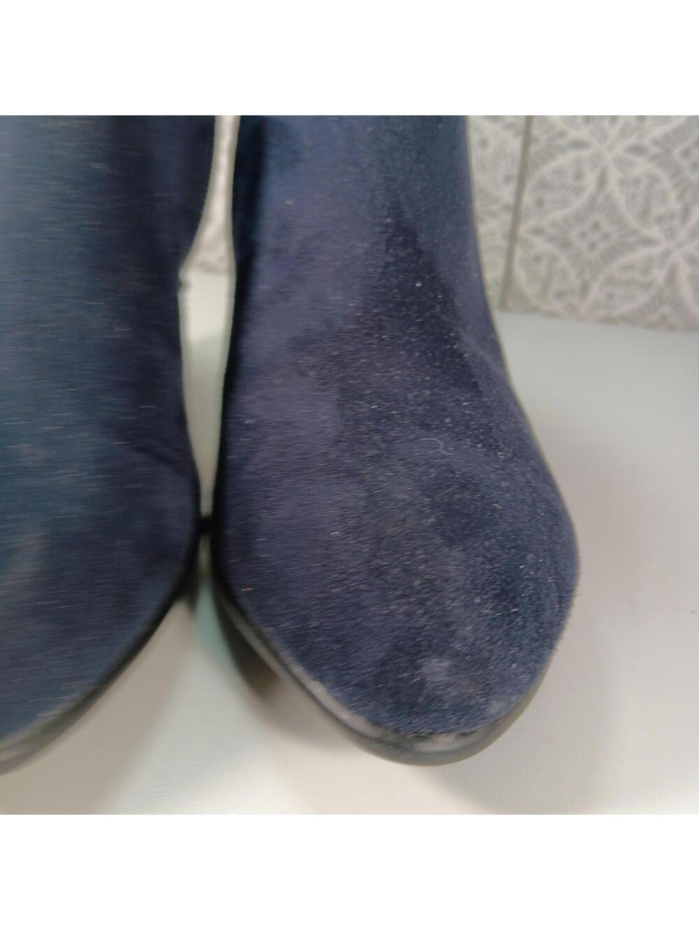 Aerosoles Heelrest NWOT Navy Faux Suede Ruffle Detailed Heeled Bootie Size 6.5M